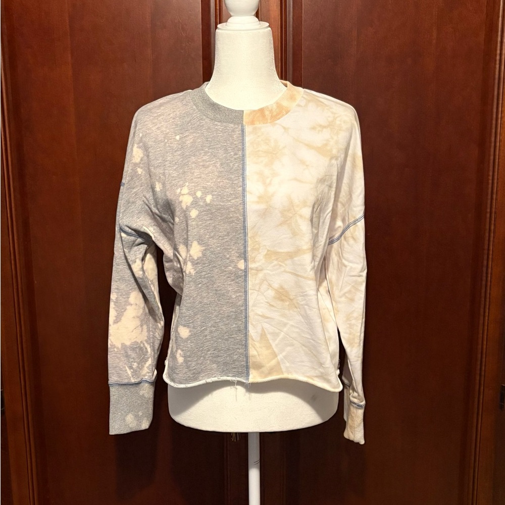 Central Park West Cropped Crewneck Tie-Dyed Funky Long Sleeved Sweatshirt